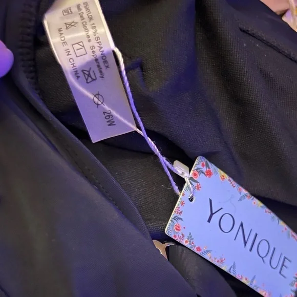 Yonique Plus Size One Piece Tummy Control Swimsuit - Picture 5 of 7